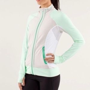 Lululemon Mint Green Beach Runner Full Zip Jacket